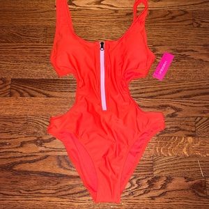 NWT cut out swimsuit